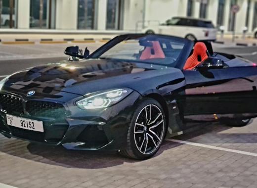 Tech‑Savvy Journeys: Digital & Contactless Car Rentals in Dubai