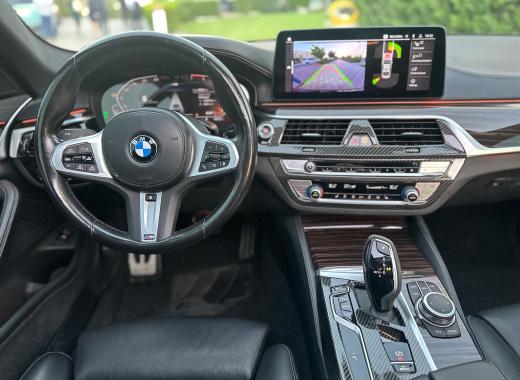 BMW 520i Black